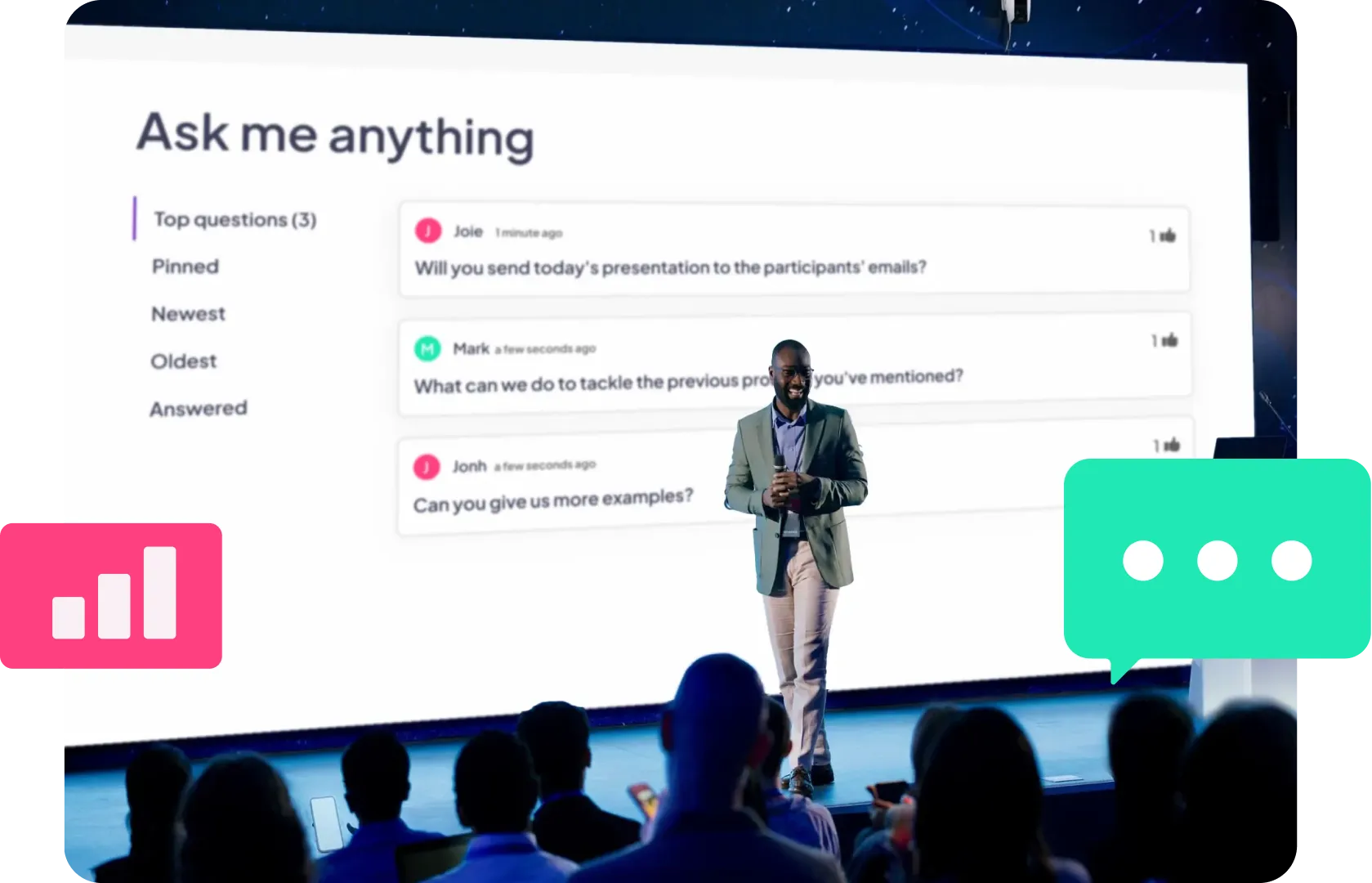 Een spreker staat op het podium voor een live AhaSlides Q&A, waarbij het publiek vragen stelt via hun eigen telefoons.