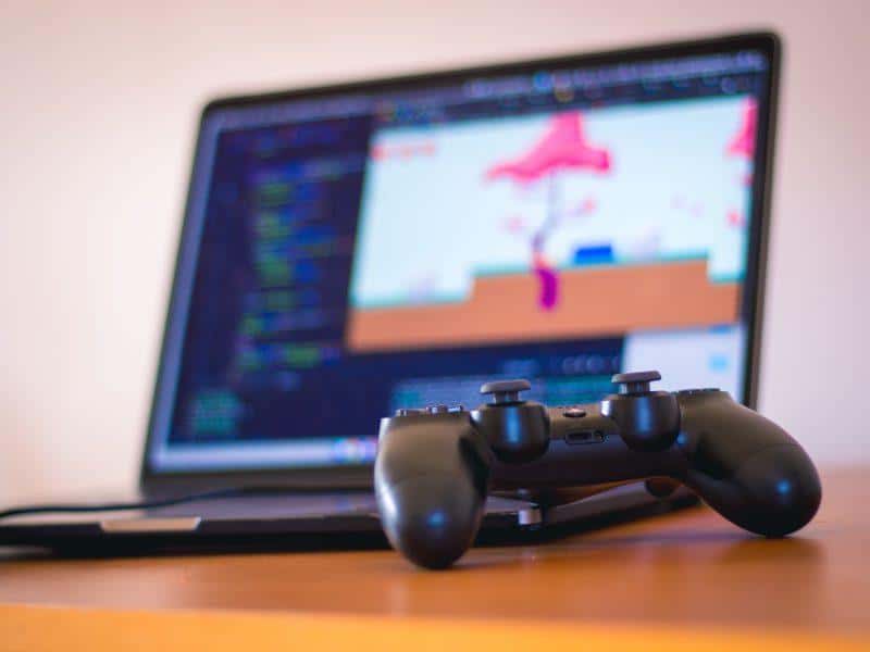 10 Virtual Team Meeting Games to Reconnect your Remote Team