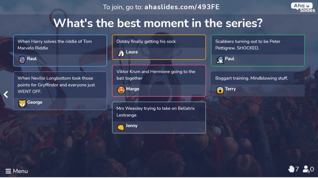 באמצעות שקופית פתוחה של AhaSlides כדי לשאול את חברי הקהל את הרגעים האהובים עליהם בסדרת הארי פוטר,