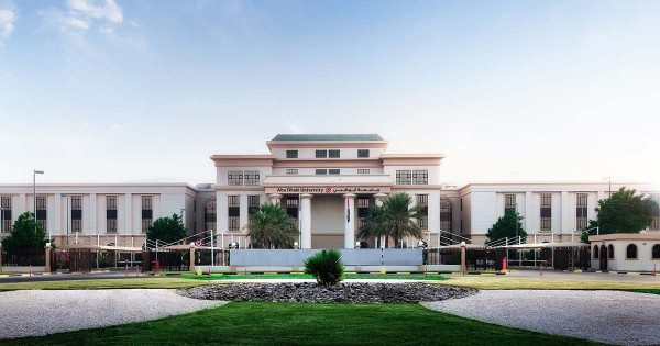 45,000 Engagements in 2 Months: How Abu Dhabi University Boosted Student Learning with AhaSlides