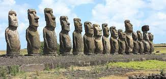 Moai (Easter Island) statues, Chile - Famous Landmark Quiz