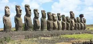Moai (Páskaeyja) styttur, Chile - Famous Landmark Quiz