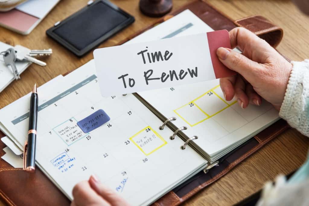 what is a mid year review