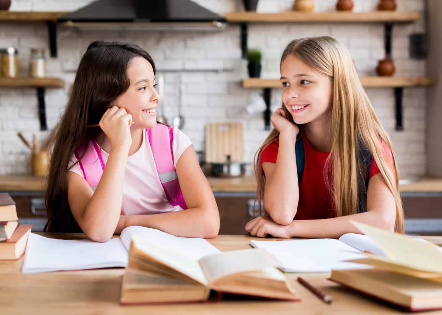 Homework together. Картинки две девочки учат уроки. Smart study. Women doing homework together icon.