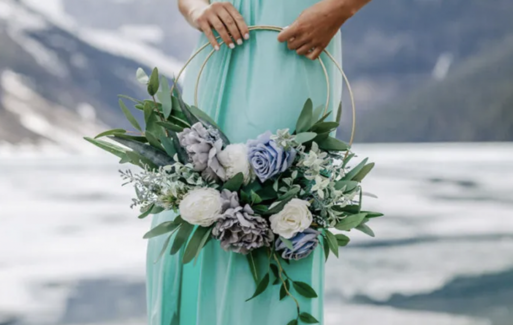 Flower hoop for wedding